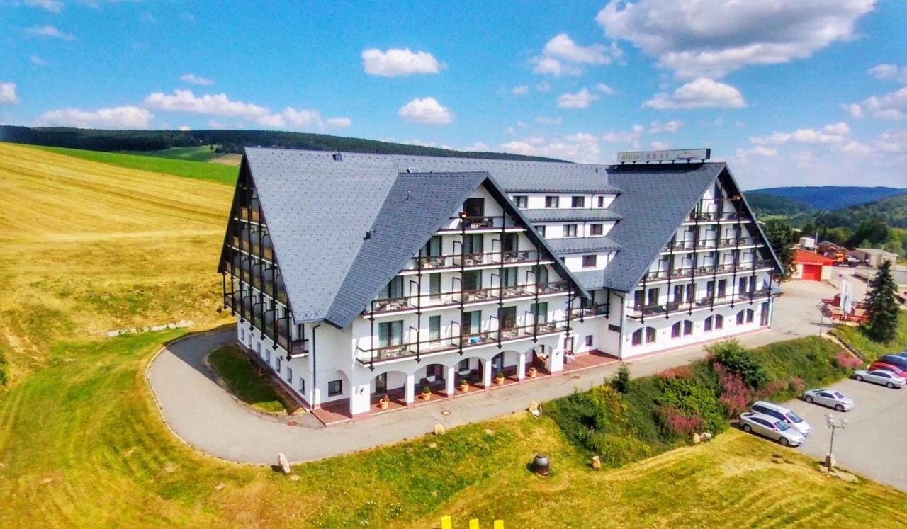 Alpina Lodge Hotel Oberwiesenthal Ngoại thất bức ảnh
